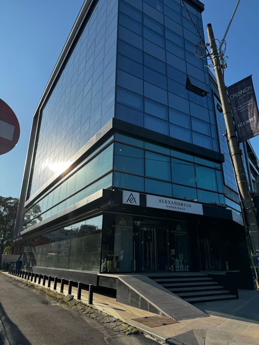 BIROU ETAJ 1 - 320mp DE INCHIRIAT pe Nicolae Caramfil,  zona Promenada