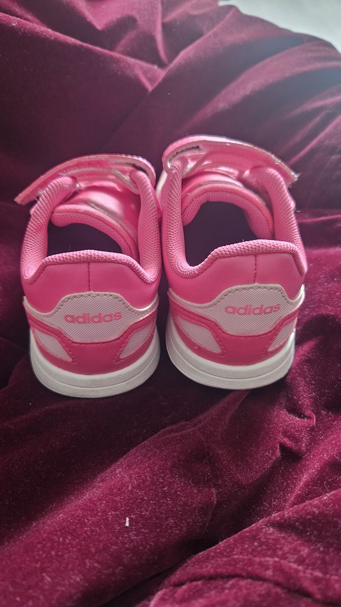 Детски маратонки за момиче Adidas