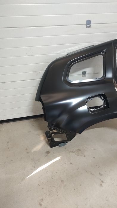 Aripa dreapta spate Dacia Duster hjd 2018,2019,2020,2021,2022,2023