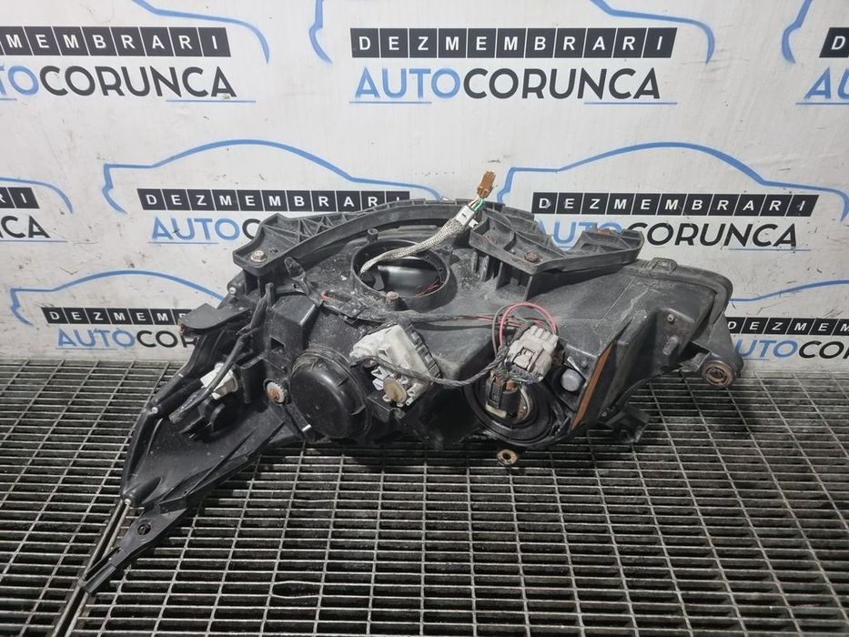 Far Dreapta Subaru Forester 2007 - 2010 SUV 4 Usi (1220) Xenon