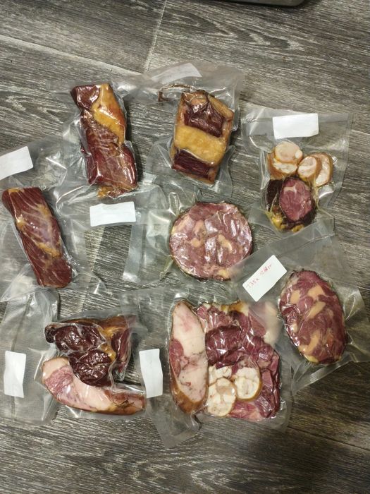 Продам копченое мясо из конины и бараний курдюк