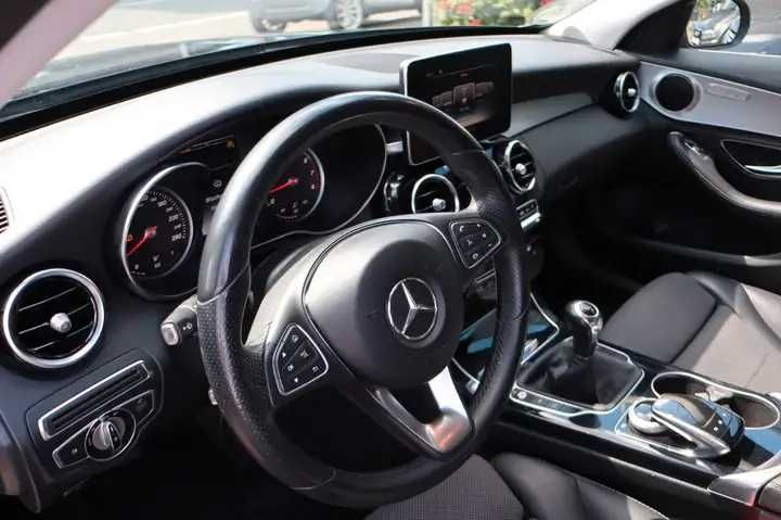 Mercedes-Benz C 180 бензин 2014 година 81 200 пробег