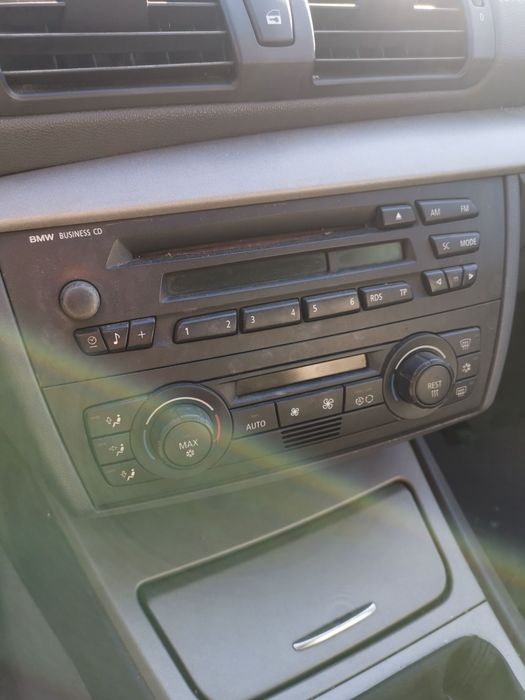 Rama adaptoare BMW E81 E87 E90 E91 E92 seria 1 si 3 1DIN radio cd mp3