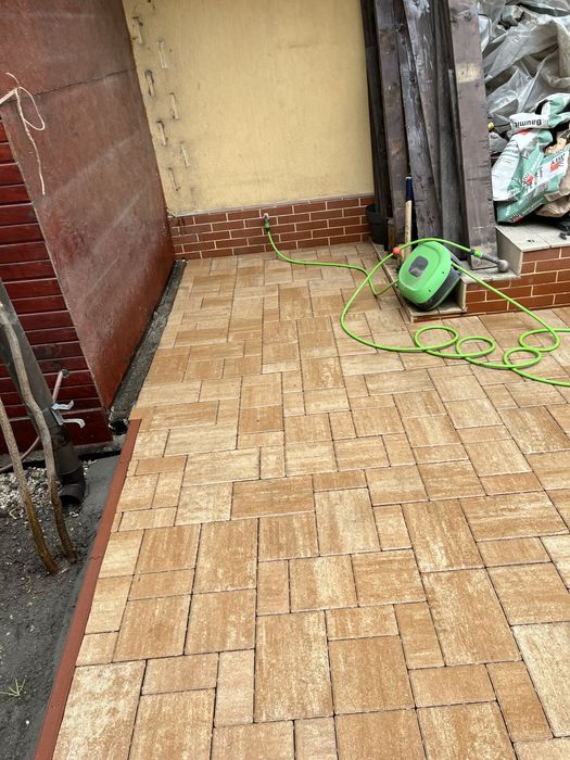 Montaji pavaj , borduri,rigole