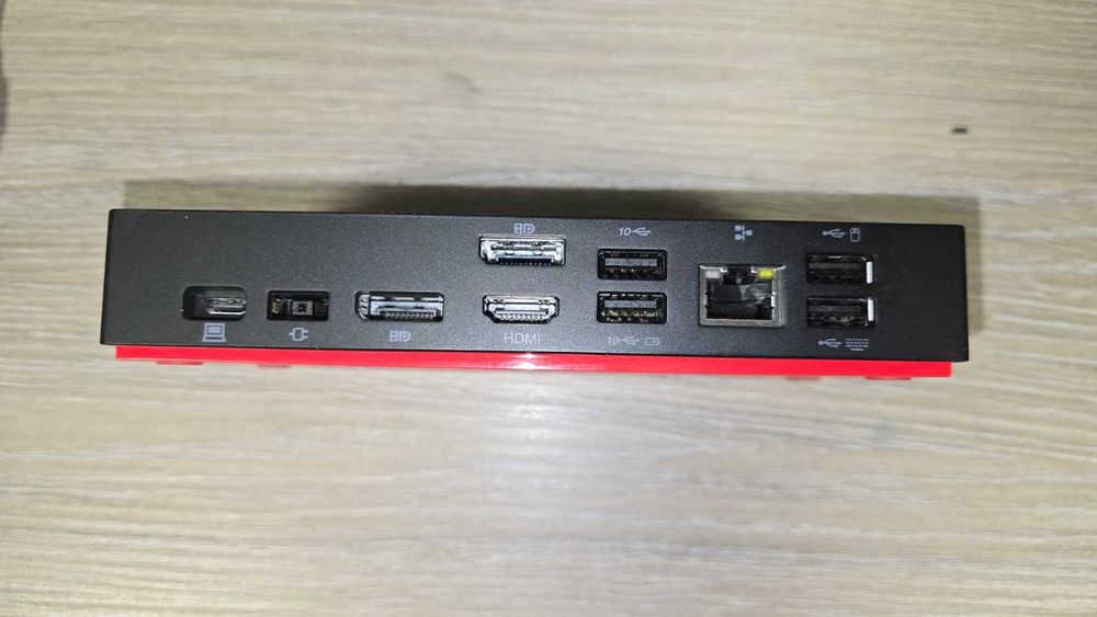Lenovo Thinkpad Universal USB-C Docking Station nou in cutie sigilat