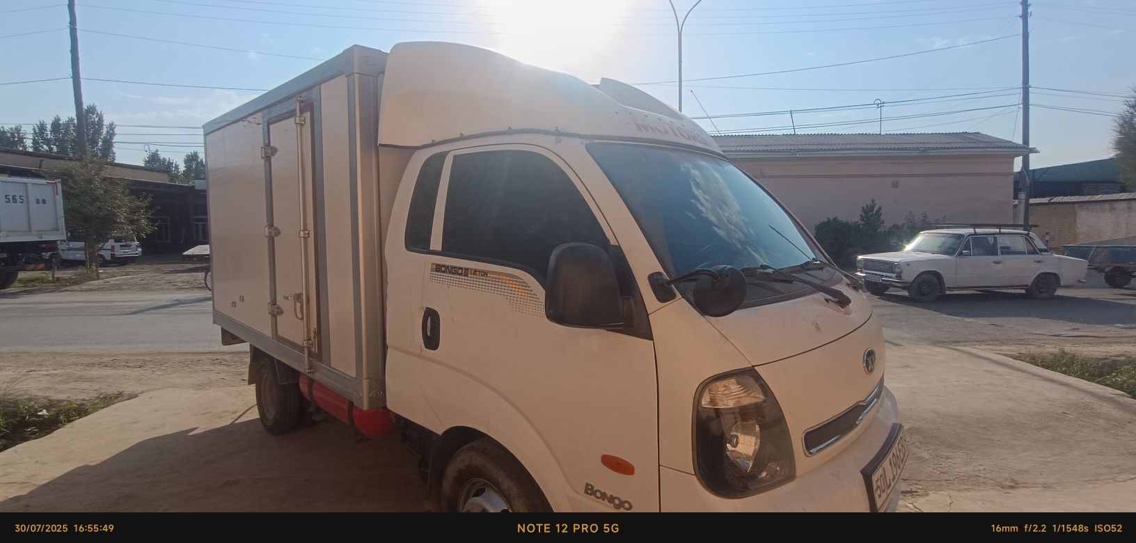 Kia bongo 1.2 tonna lik stareks mator moy rashoti bo boshqa aybi yo