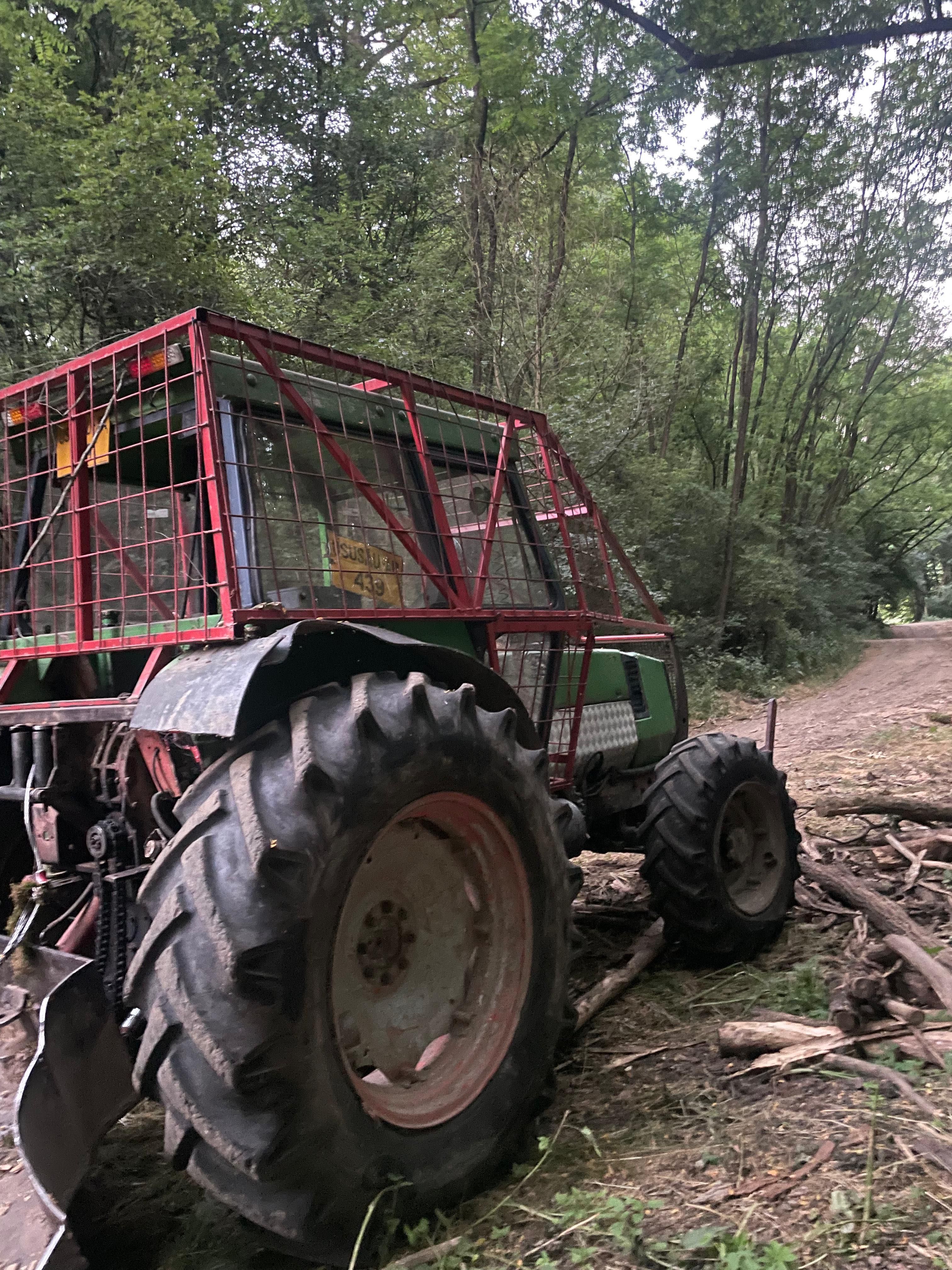 Vând tractor deutz