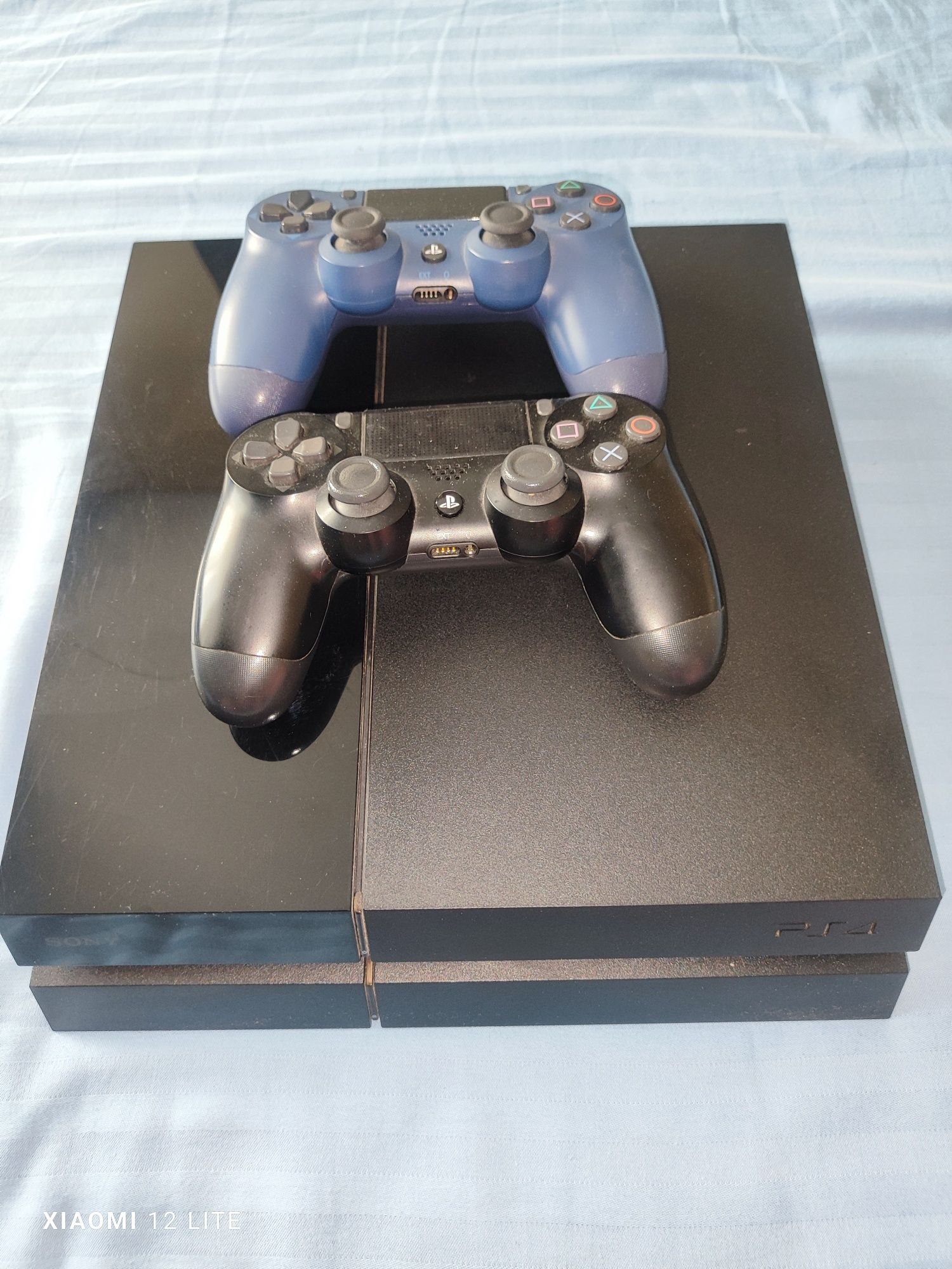 Playstation 4 продается