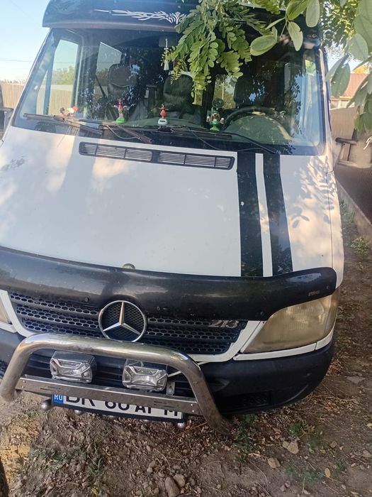 Vând mercedes sprinter