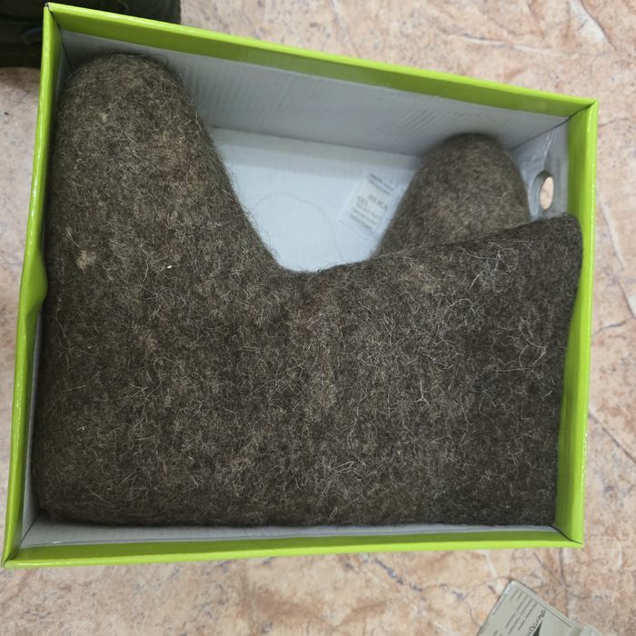Продам валенки. 3000 тенге