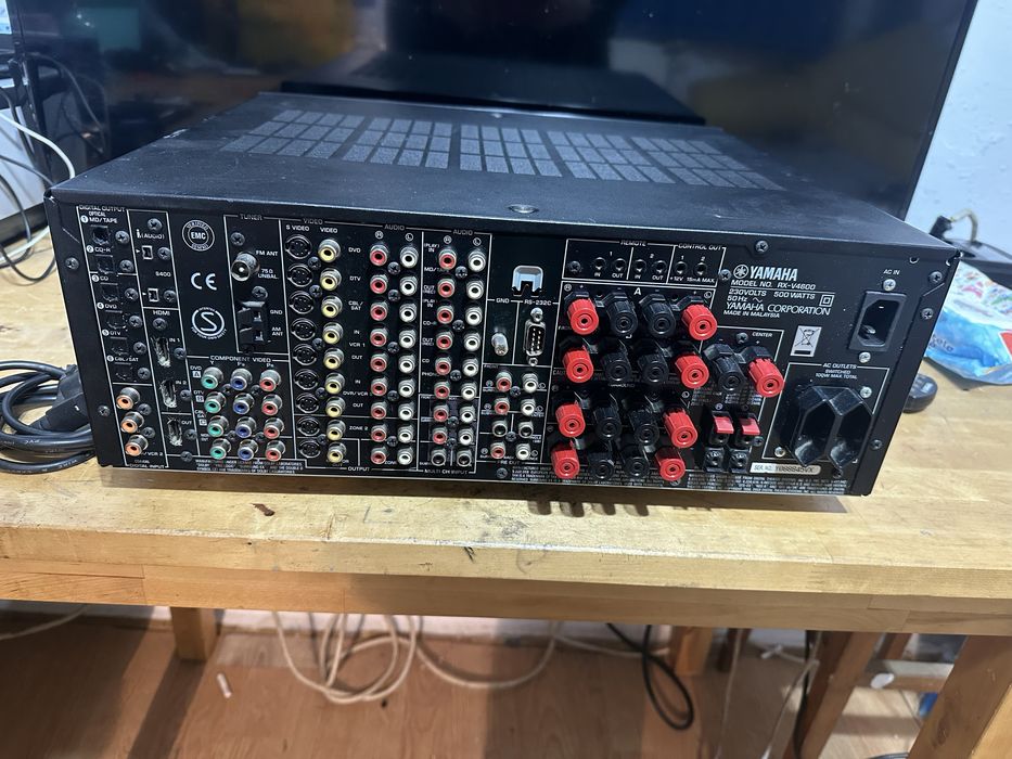 amplificator yamaha 7.1  rx-v4600