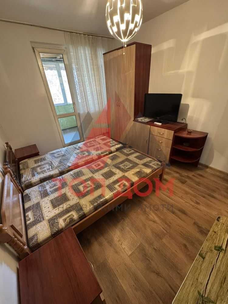 Дава се под наем Двустаен апартамент в Варна, Лятно кино Тракия - 50 кв.м за 306 € - Снимка #2