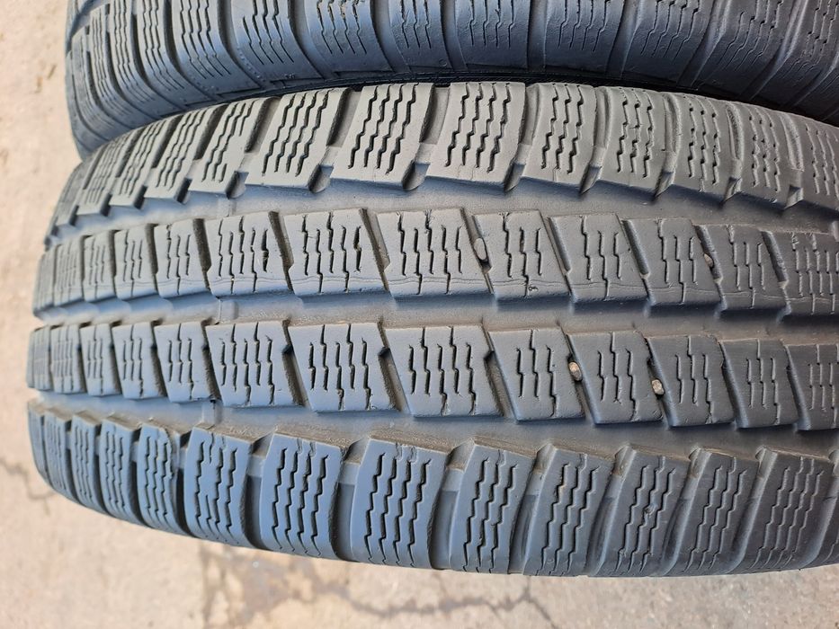 4бр. 2023г. 235/65/16 C Platin: Бусови гуми