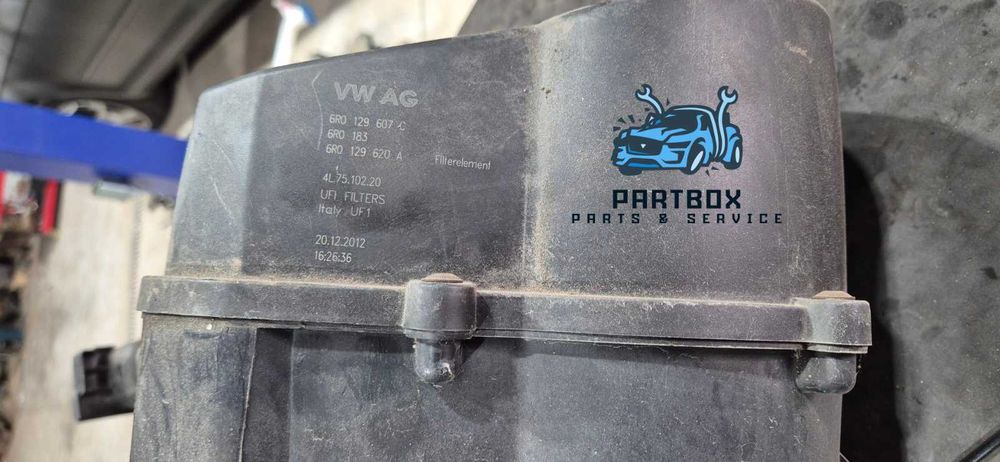 Кутия въздушен филтър с въздухооводи  Seat Ibiza 1.2 бензин 77 Kw