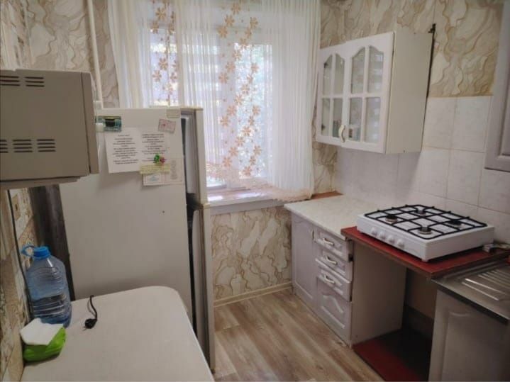 Продается 3-комн (4-85, 2 эт)