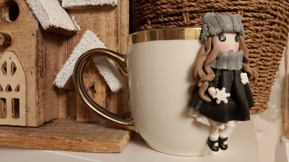 Cadou Craciun pentru sotie iubita cana papusa handmade