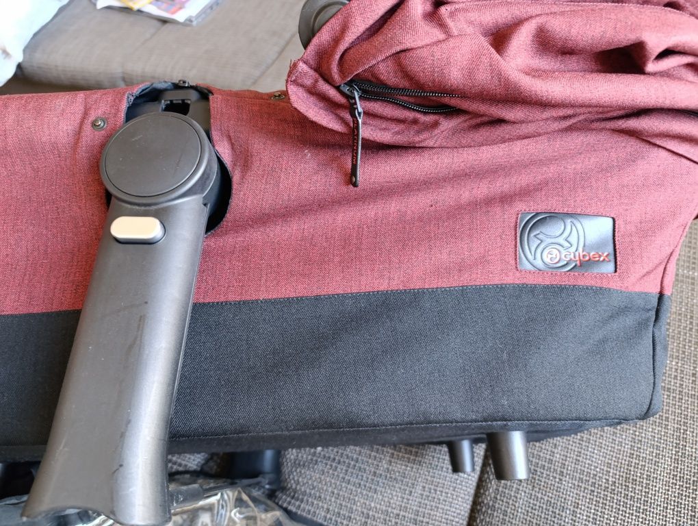 Cybex Platinum Priam