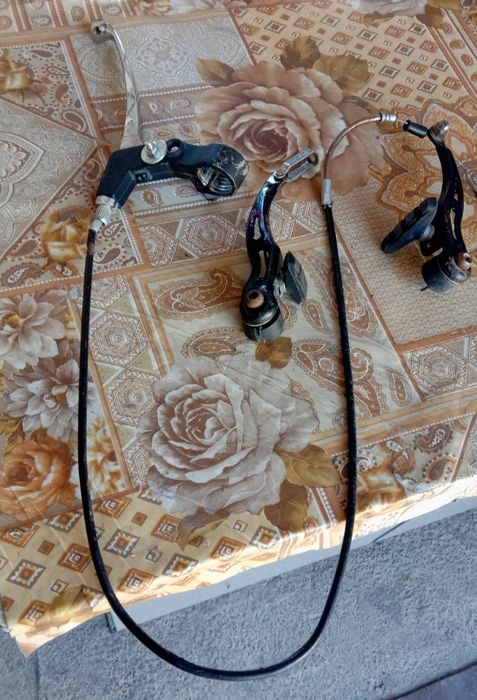 Велозапчасти разные