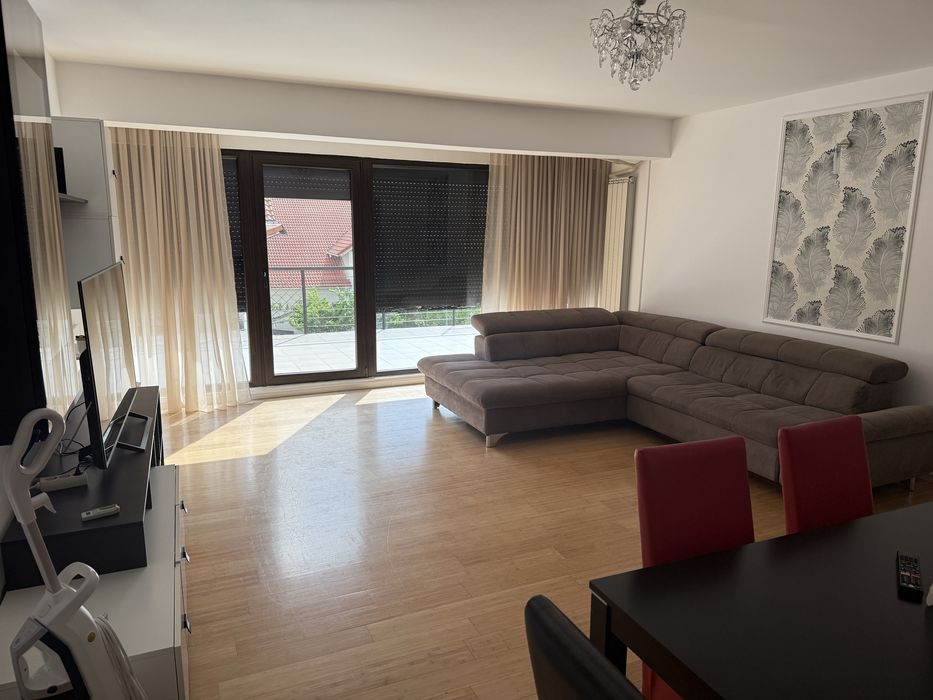 Penthouse/ 3 camere /Gavana 3/mobilat si utilat /direct proprietar