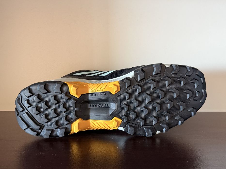 Adidas  Eastrail 2.0 Mid RAIN.RDY Налични 42.5н 27см/43н 27.5см/44н 28