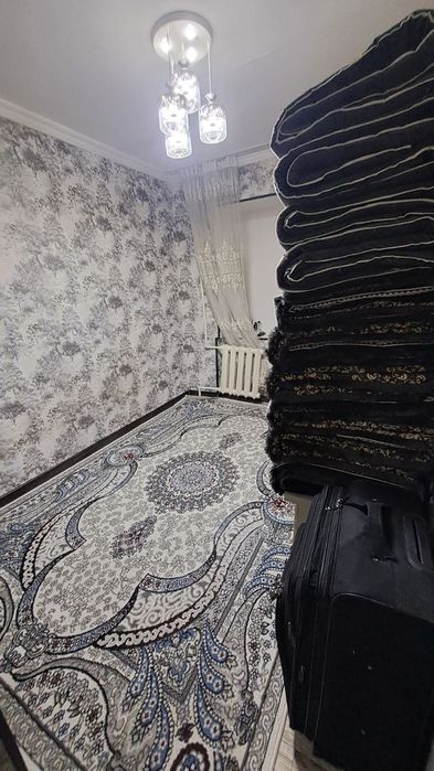 Срочно Продаётся Мирабад Авиагородок 2/2/5 ремонт средний !