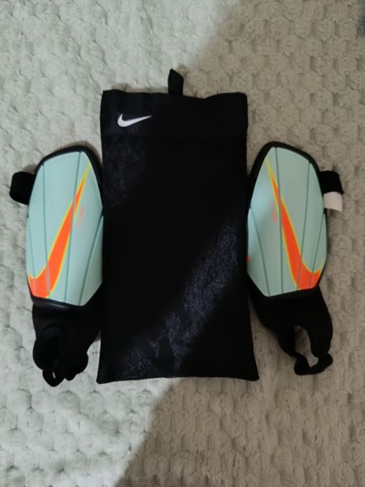 Футболни кори Nike