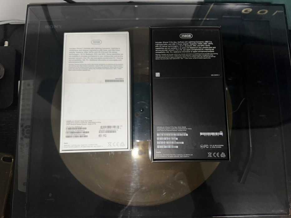 iPhone 11 Pro MAX + iPhone 7