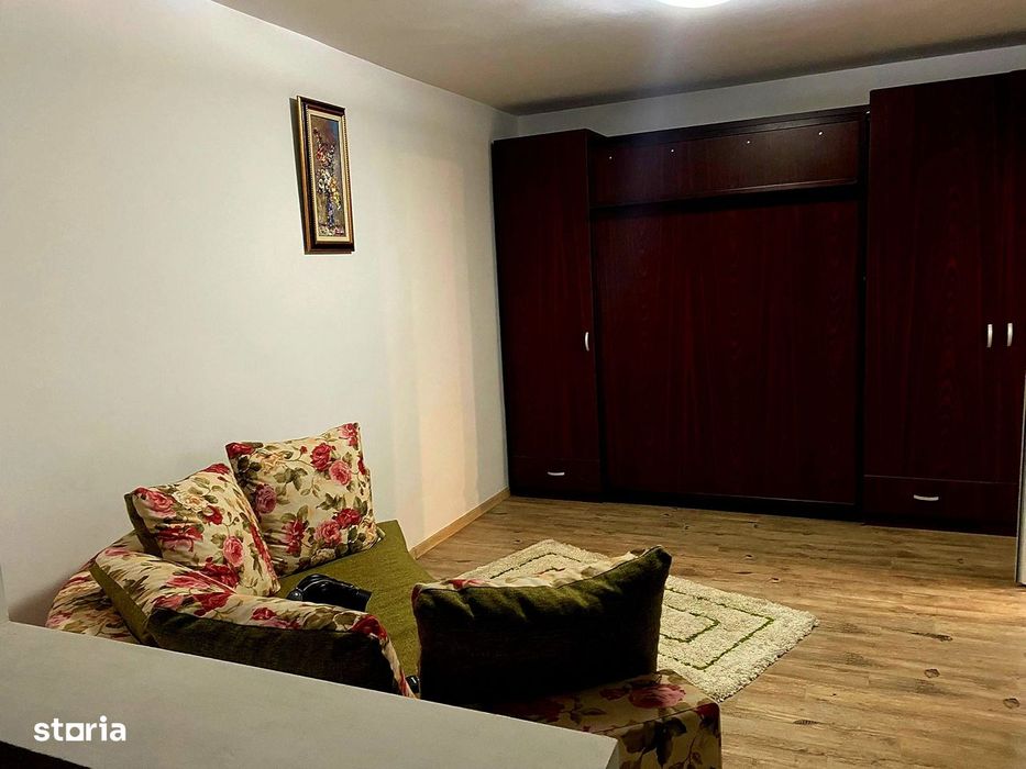 garsonieră Popa Șapcă , Decomandată / Centrală , zonă DEOSEBITĂ!!!