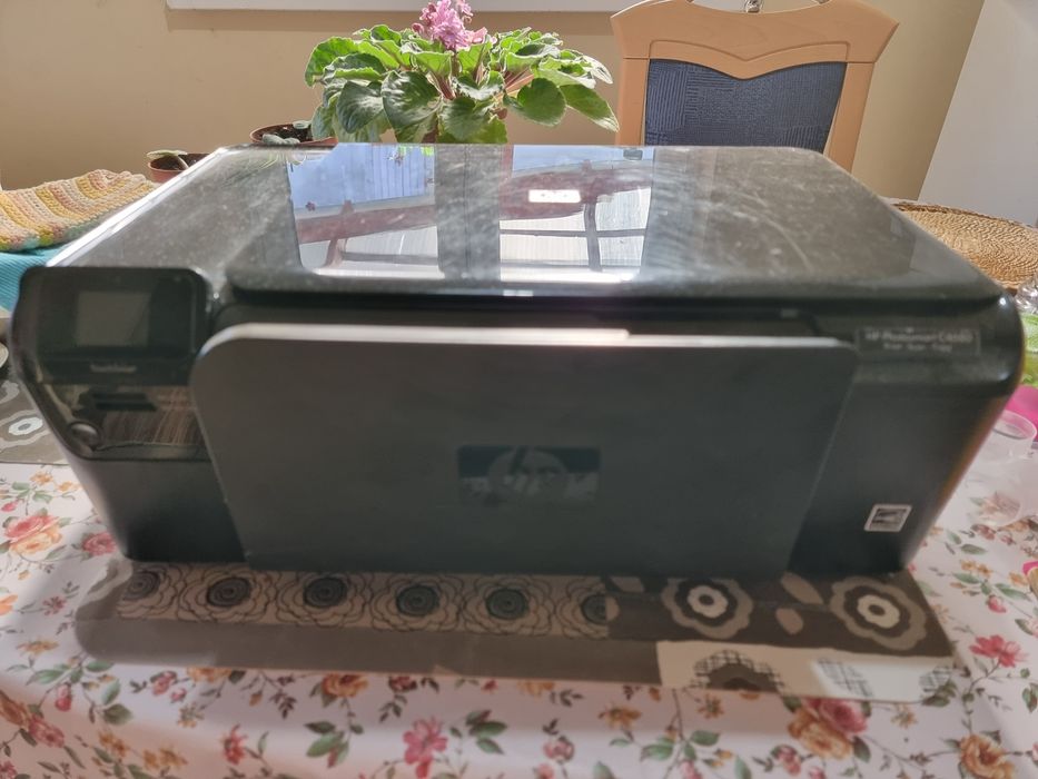 Imprimantă multifuncțională 3 in 1 HP C4680