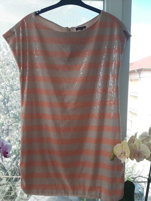 Нова рокля Massimo Dutti