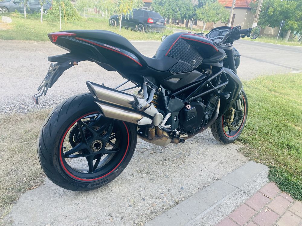Mv augusta 921 cm accept si schimb