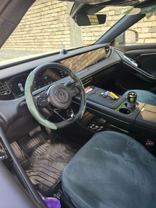 Voyah free appolotech Moshina sotiladi