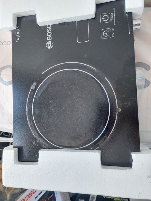 Настольная плита Silver Crest SC-7031 черный в рабочем состоянии