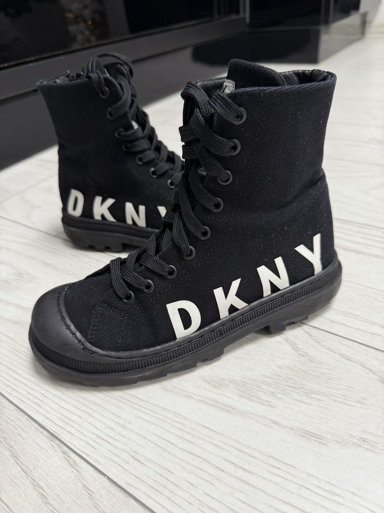 Bocanci Dkny nr 33/34