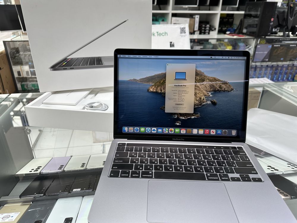 Срочно Продам MacBook Pro 2020 i5 16/512GB в идеальном состоянии