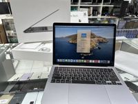 Продам MacBook Pro 2020 i5 16/512GB в идеальном состоянии