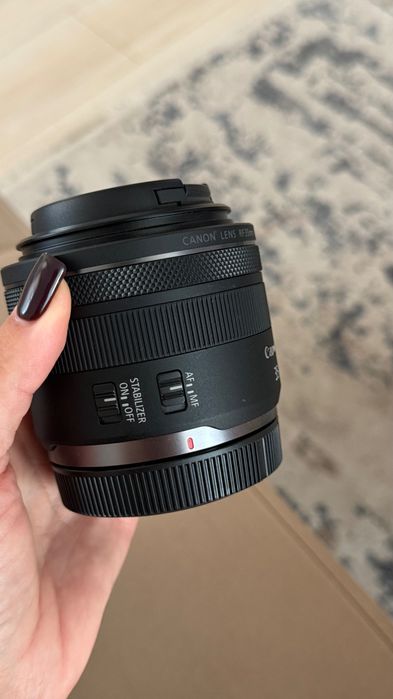 Объектив canon RF 35