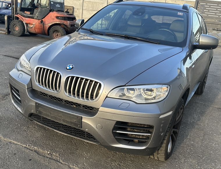 Dezmembram BMW x6 M50D E71 2013