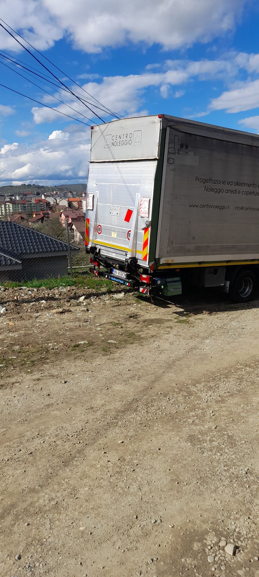 Transport marfa cu prelata și lift,7 t,și 3,5 t