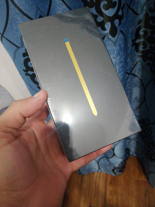 Samsung Note 9 sigilat nou