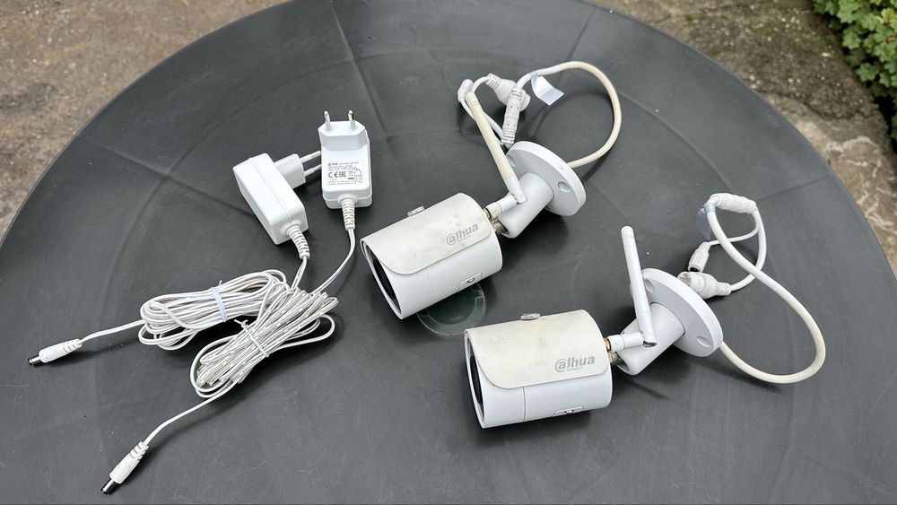 Камери IP Dahua 2 броя 4 mp