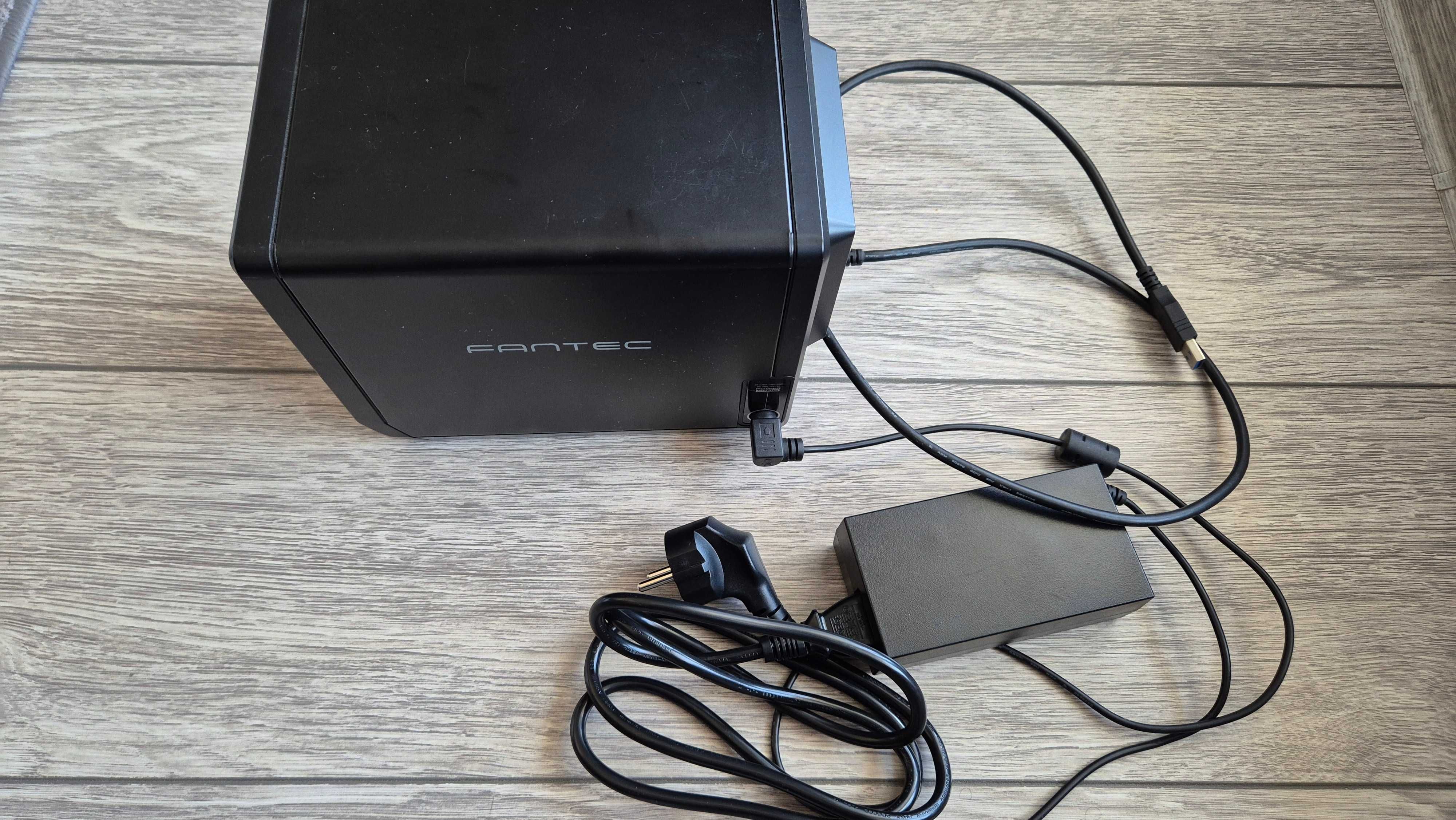 FANTEC QB-35US3-6G – Rack extern pentru 4 HDD SATA, USB 3.0 & eSATA