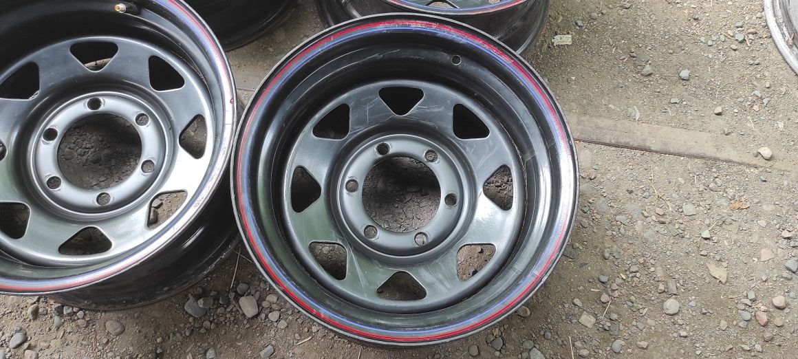 Комплект усиленных дисков R15_6*139.7_8j_et-20.