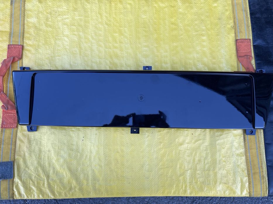 Стойка за регистрационен номер ауди А4