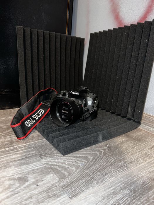 Canon 70D + Obiectiv Canon 50mm – set perfect pentru foto & video!