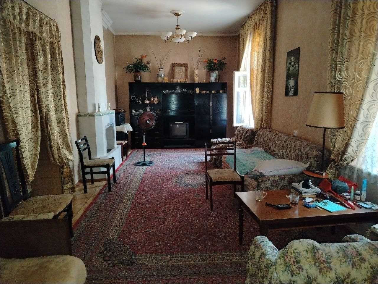 Продается своя 2х комнатная квартира  в Чиланзарском районе