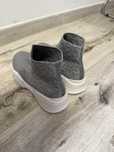 Adidasi guess marimea 40