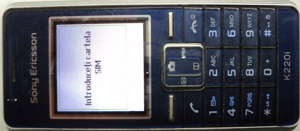 VINTAGE Telefon Mobil Sony Ericson K220i Tip display CSTN