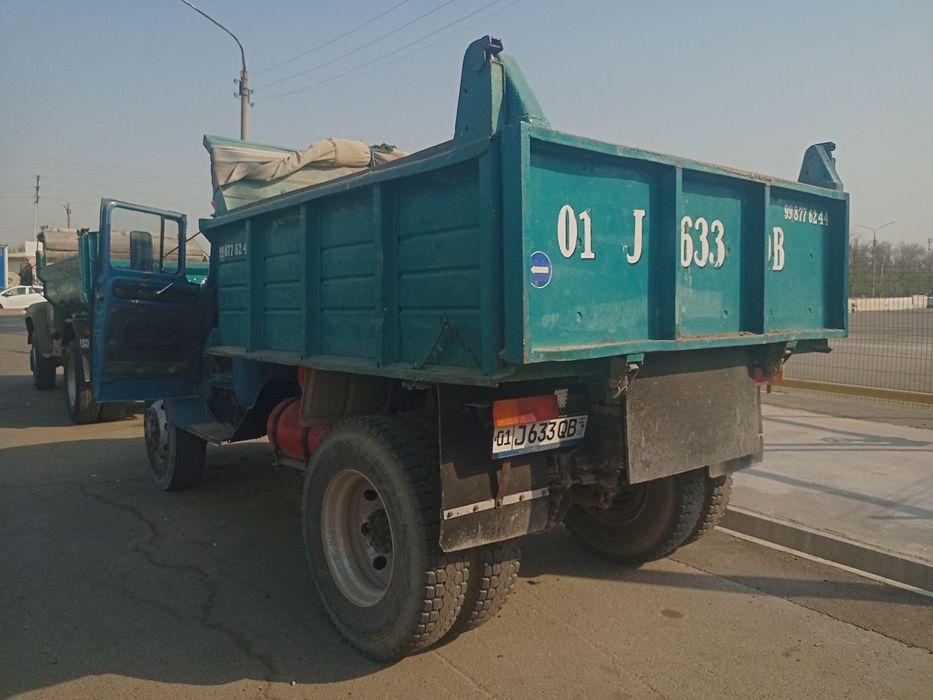 Zil samasval  1989 sotiladi