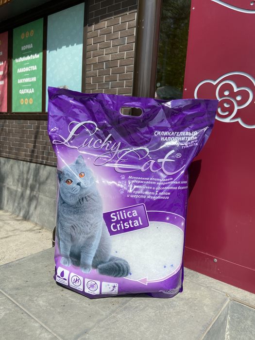 Выгодная цена!!! Силикагелевый наполнитель Лаки Кэт (Lucky Cat) 22 л